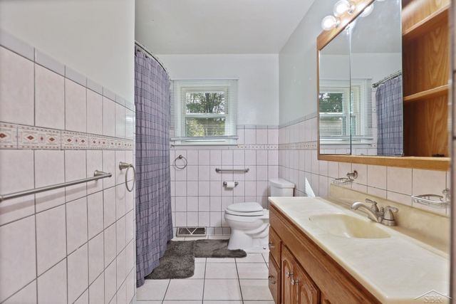 3565 E Diamondale Drive, Bridgeport Twp, MI 48601