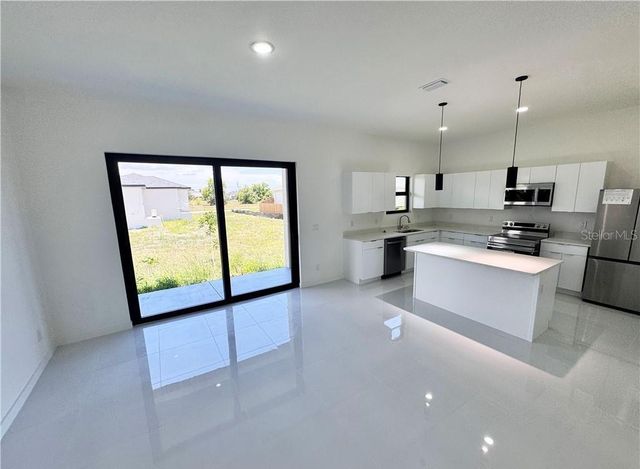 4206 NW 32ND LANE, Cape Coral, FL 33993