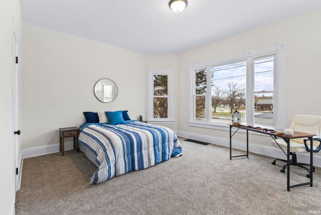 1514 E Creighton Avenue, Fort Wayne, IN 46803