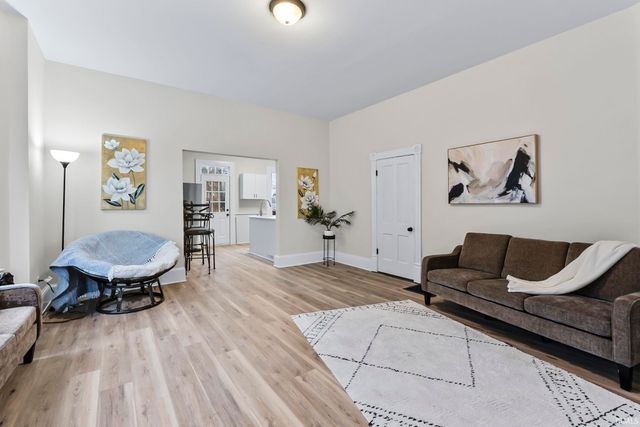 1514 E Creighton Avenue, Fort Wayne, IN 46803