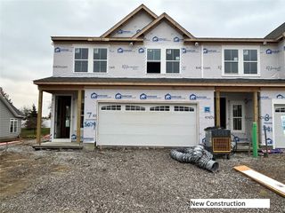 5079 Shepherds Glen, Willoughby, OH 44094