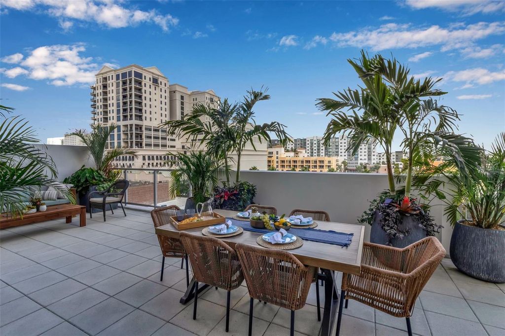 111 S PINEAPPLE AVENUE 519, Sarasota, FL 34236