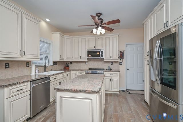 10405 Brickerton Dr, Mechanicsville, VA 23116