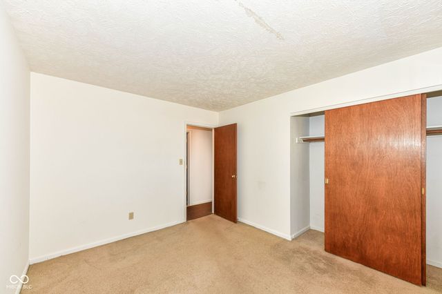 9560 Mercury Drive, Indianapolis, IN 46229