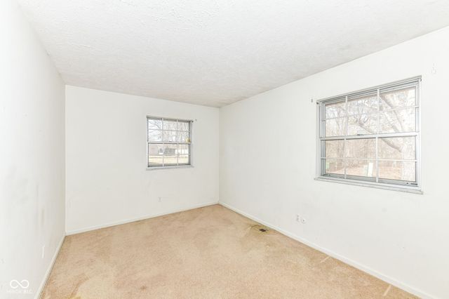 9560 Mercury Drive, Indianapolis, IN 46229