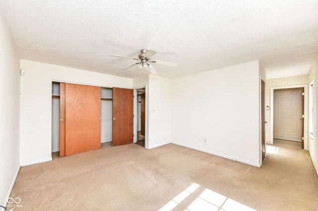 9560 Mercury Drive, Indianapolis, IN 46229