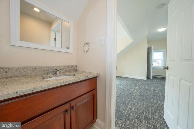 107 W CIRCULAR AVE, Paoli, PA 19301