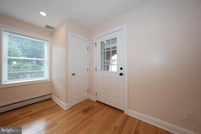 107 W CIRCULAR AVE, Paoli, PA 19301