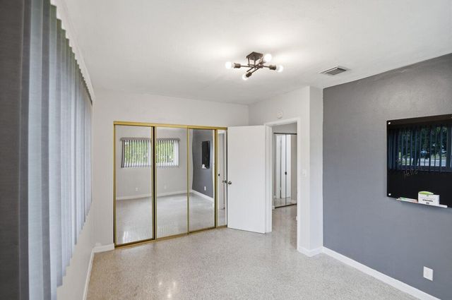 2421 SW 16th Street, Fort Lauderdale, FL 33312