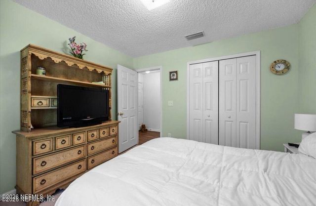 2303 RAVINES LAKES Road, Middleburg, FL 32068