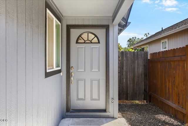 129 Cottonwood Drive, Eagle Point, OR 97524
