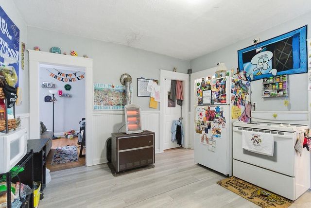 618 Prescott Street, Manchester, NH 03103