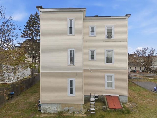 618 Prescott Street, Manchester, NH 03103