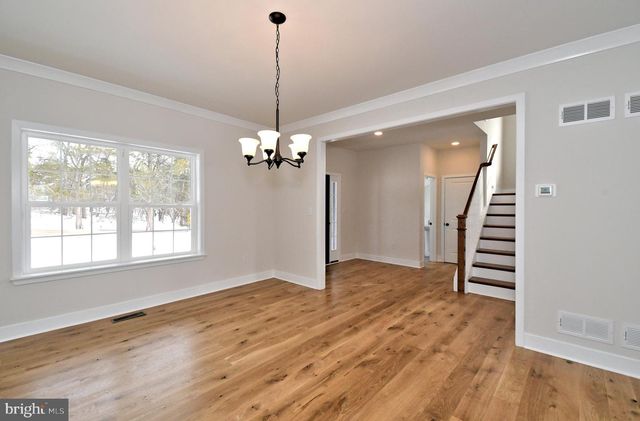 208 SCHWENK RD, Perkiomenville, PA 18074