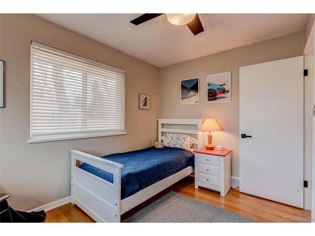 480 E Briarwood Dr, Centennial, CO 80122