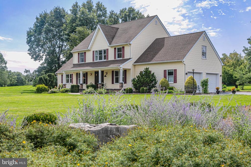 9 SUMMERSHADE LN, RINGOES, NJ 08551 — photo 2