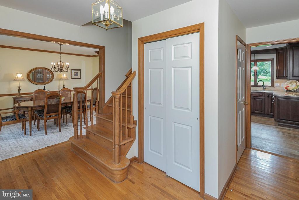 9 SUMMERSHADE LN, RINGOES, NJ 08551 — photo 4