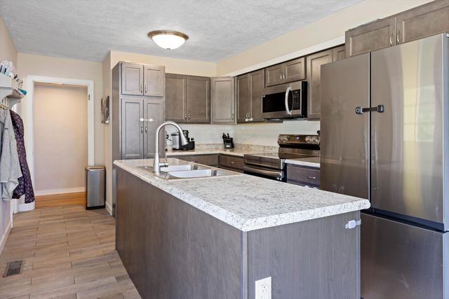 841 Belvoir Crest Drive, Chattanooga, TN 37412