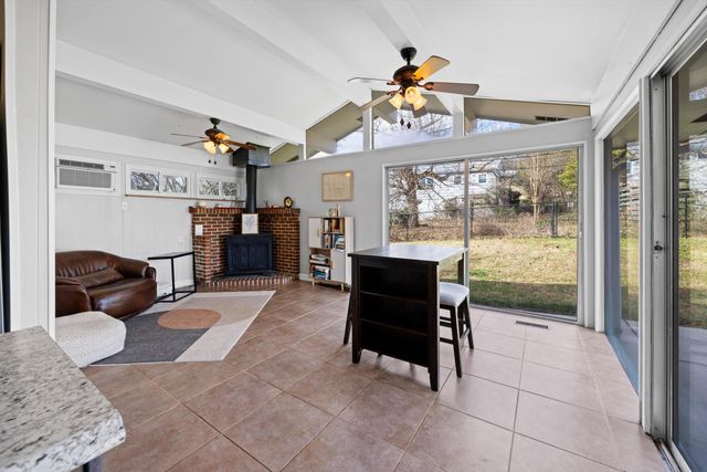 841 Belvoir Crest Drive, Chattanooga, TN 37412