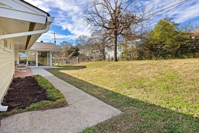 841 Belvoir Crest Drive, Chattanooga, TN 37412