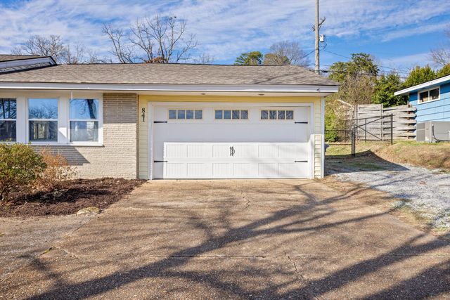 841 Belvoir Crest Drive, Chattanooga, TN 37412