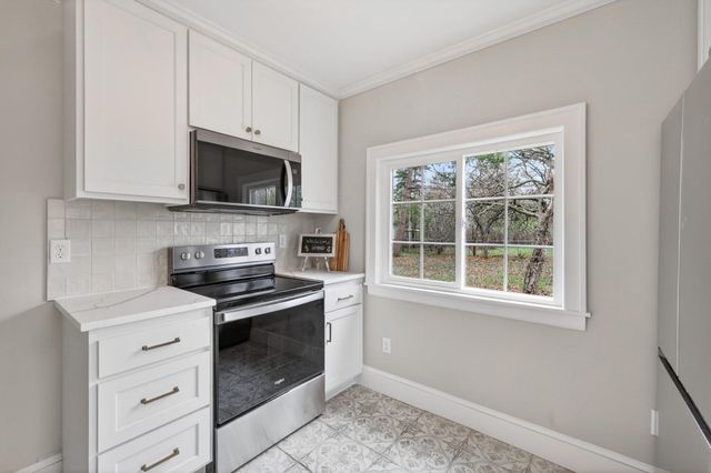 1749 Hamline Avenue N, Falcon Heights, MN 55113
