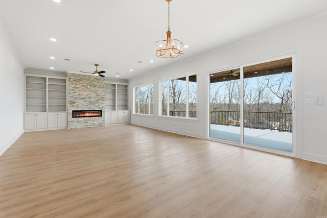 982 Fern Ridge Rd, Sherwood, AR 72120