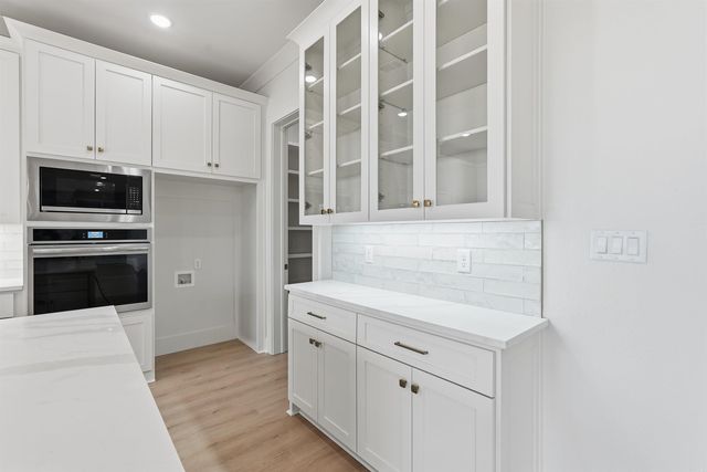 982 Fern Ridge Rd, Sherwood, AR 72120