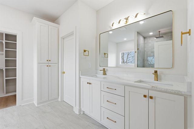 982 Fern Ridge Rd, Sherwood, AR 72120