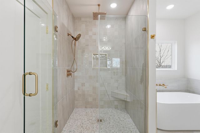 982 Fern Ridge Rd, Sherwood, AR 72120