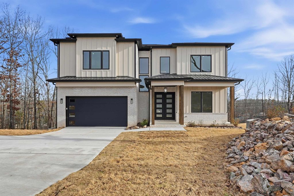 982 Fern Ridge Rd, Sherwood, AR 72120