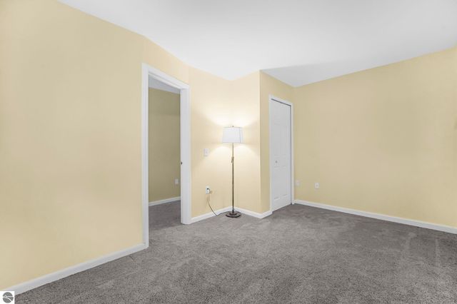 2525 Five Mile Road, Traverse City, MI 49686