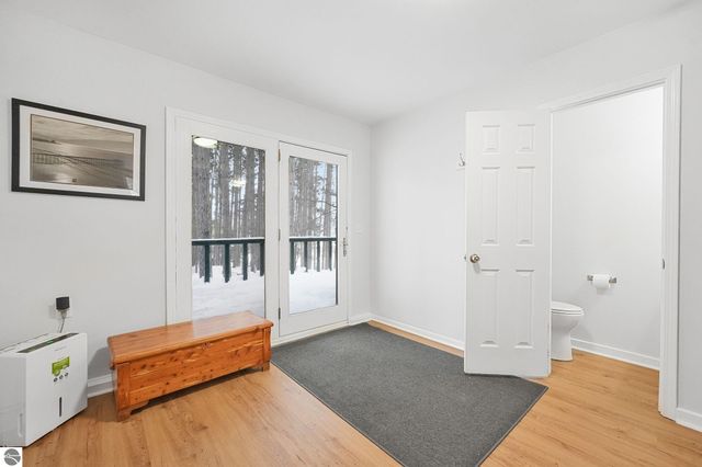 2525 Five Mile Road, Traverse City, MI 49686