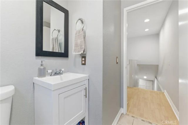 334 S Walnut 13, Brea, CA 92821