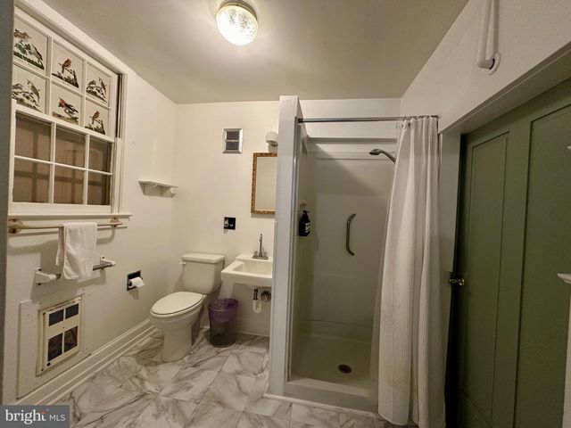 210 W MAIN ST, Berryville, VA 22611