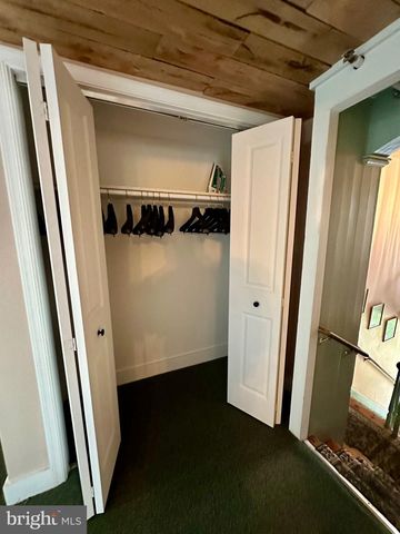 210 W MAIN ST, Berryville, VA 22611