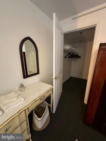 210 W MAIN ST, Berryville, VA 22611