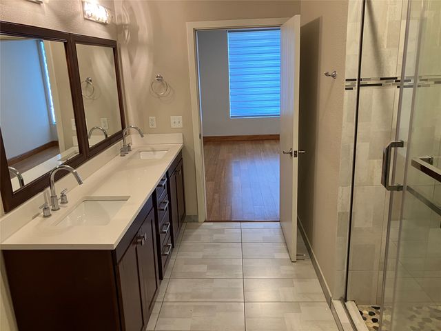 1220 W Trinity Mills Road 5009, Carrollton, TX 75006