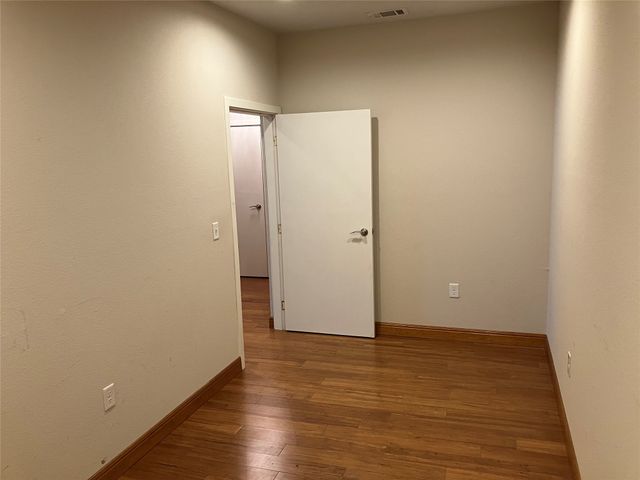 1220 W Trinity Mills Road 5009, Carrollton, TX 75006
