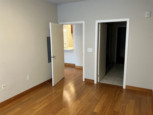 1220 W Trinity Mills Road 5009, Carrollton, TX 75006