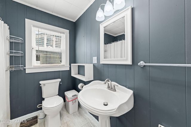 307 Ash Street, New Iberia, LA 70563