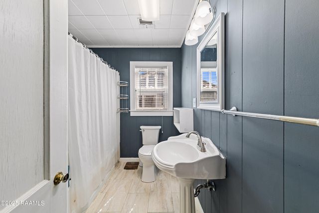 307 Ash Street, New Iberia, LA 70563