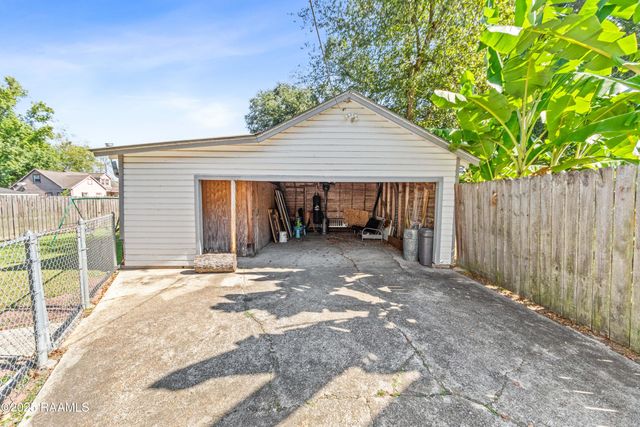 307 Ash Street, New Iberia, LA 70563