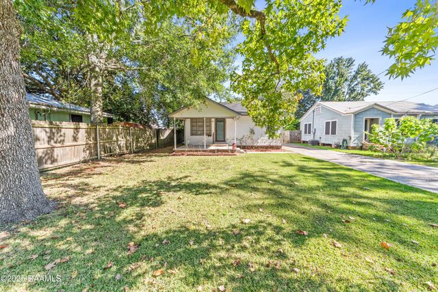 307 Ash Street, New Iberia, LA 70563