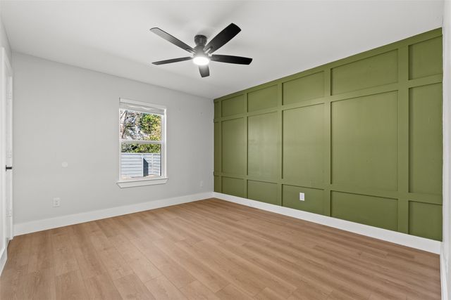 2837 Elsie Faye Heggins Street, Dallas, TX 75215