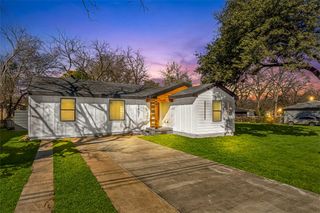 2837 Elsie Faye Heggins Street, Dallas, TX 75215