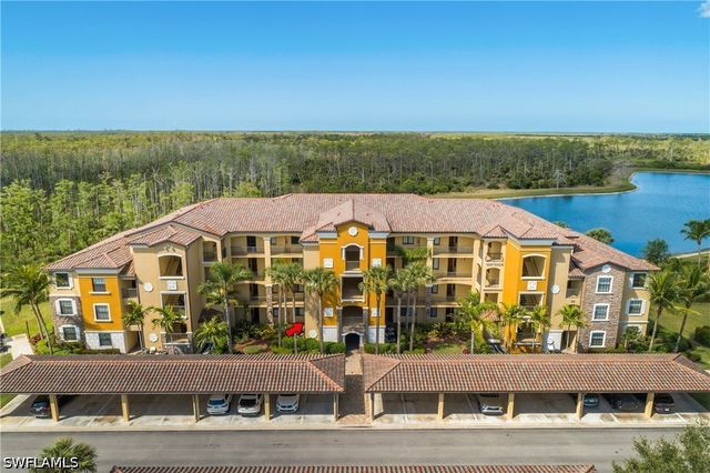 9719 Acqua CT 214, Naples, FL 34113