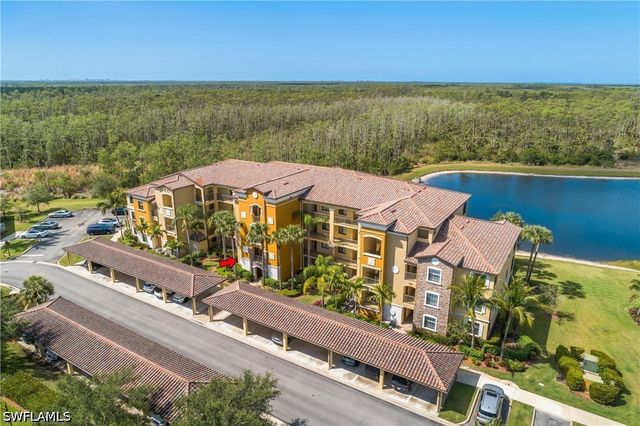 9719 Acqua CT 214, Naples, FL 34113