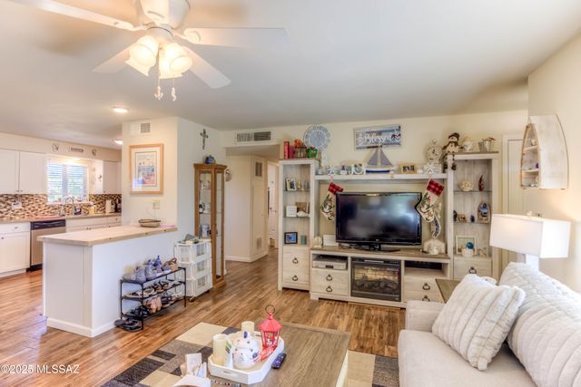 150 W CN Rock Street, Corona De Tucson, AZ 85641