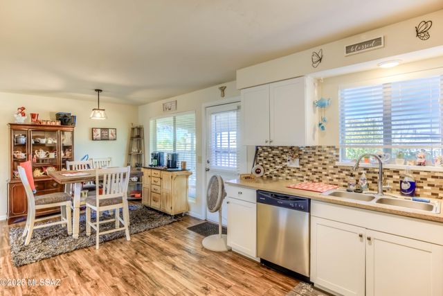 150 W CN Rock Street, Corona De Tucson, AZ 85641